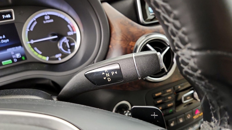 2014 Mercedes-Benz B-Class Electric Drive 17
