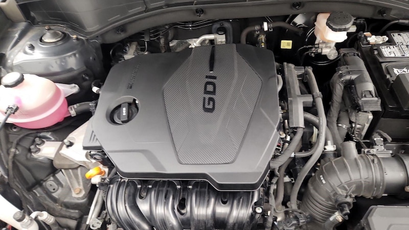 2021 Kia Sorento S 24