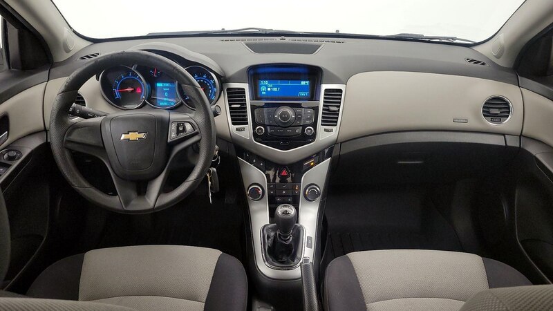 2014 Chevrolet Cruze LS 9