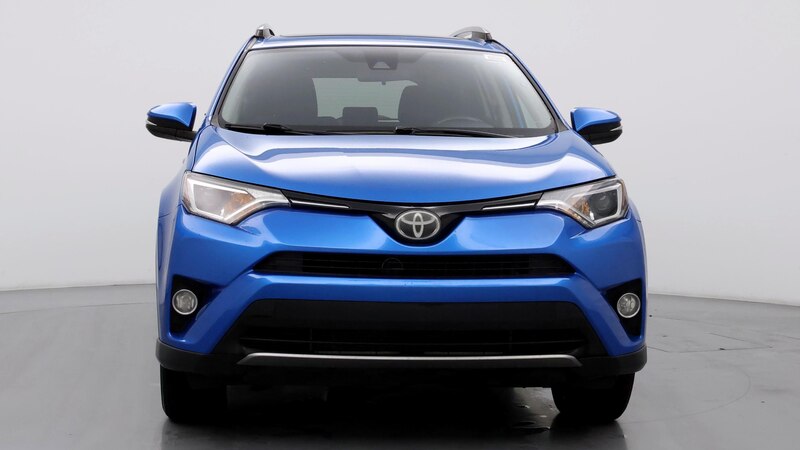 2017 Toyota RAV4 XLE 5