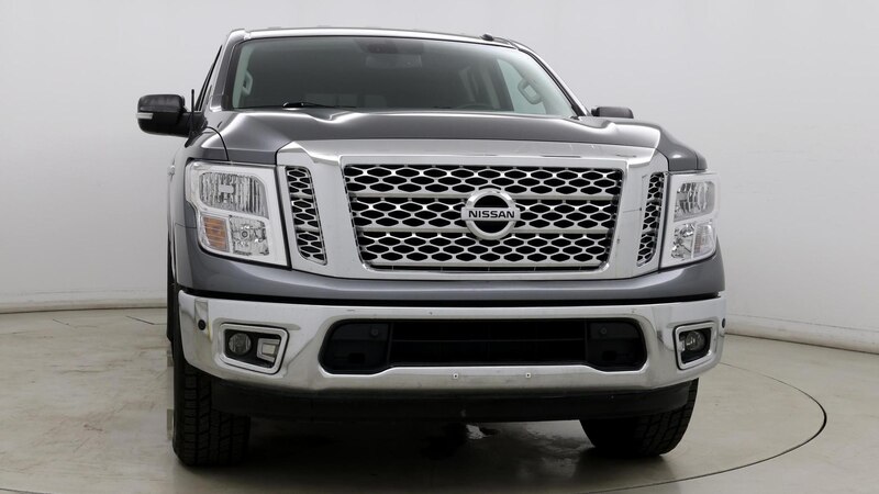 2019 Nissan Titan SV 5