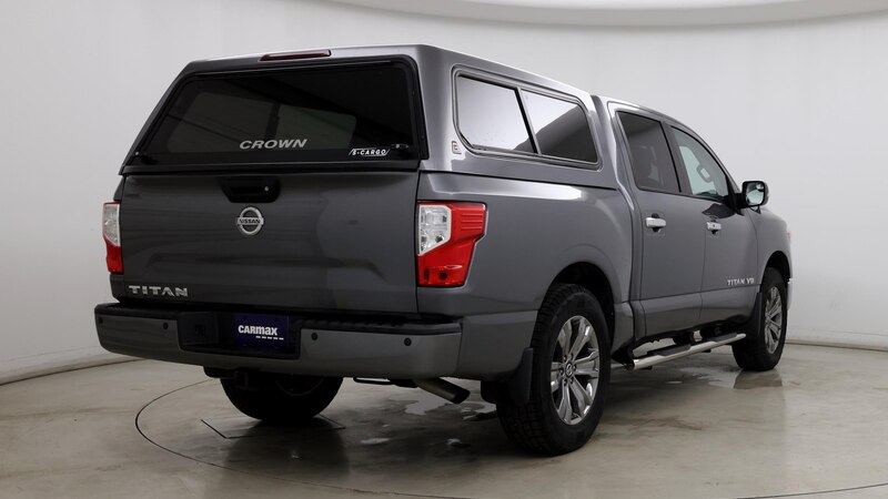 2019 Nissan Titan SV 8