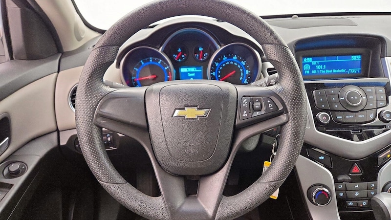 2016 Chevrolet Cruze Limited 10