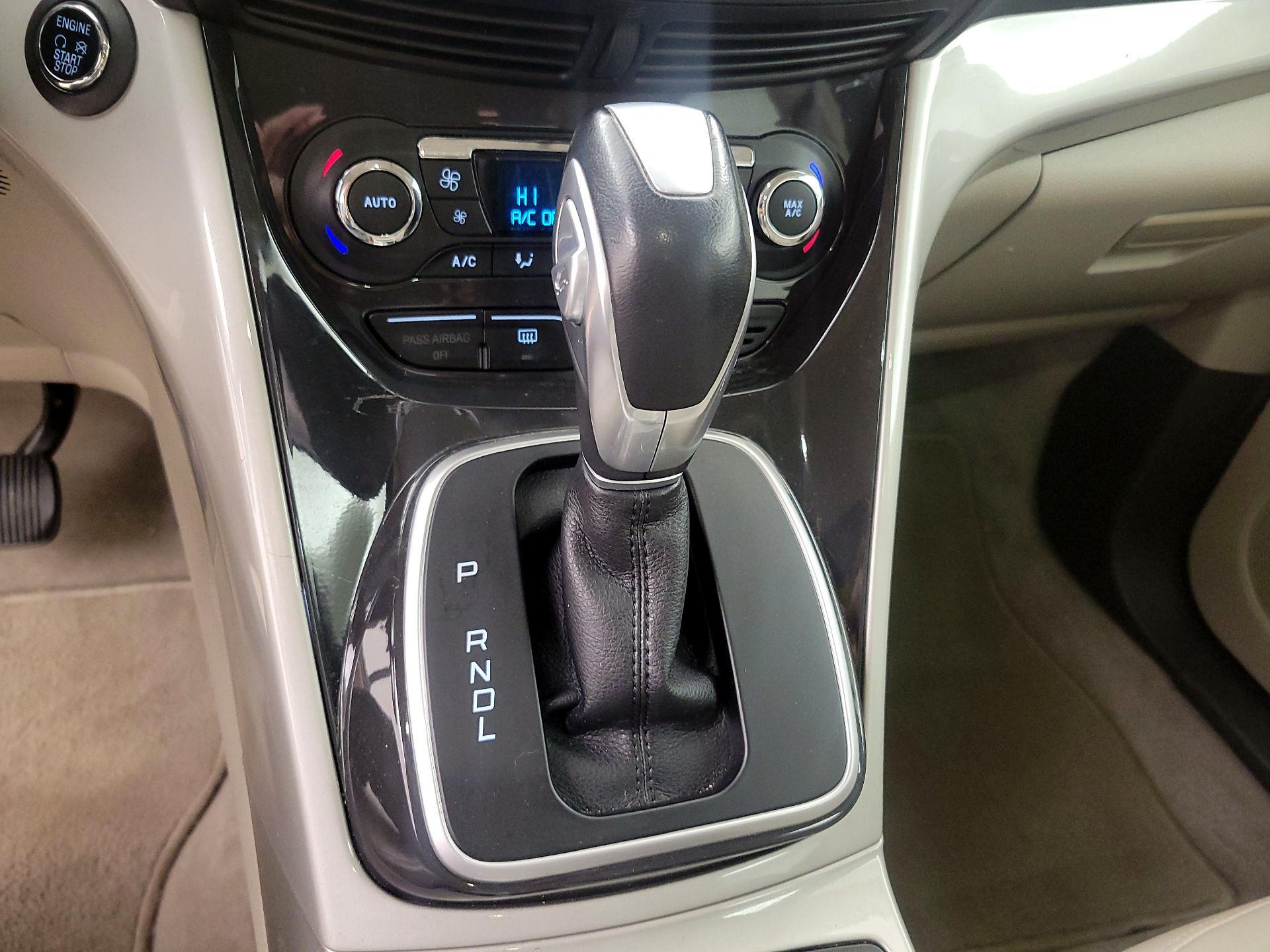 Thumbnail: 2014 Ford C-Max - 16