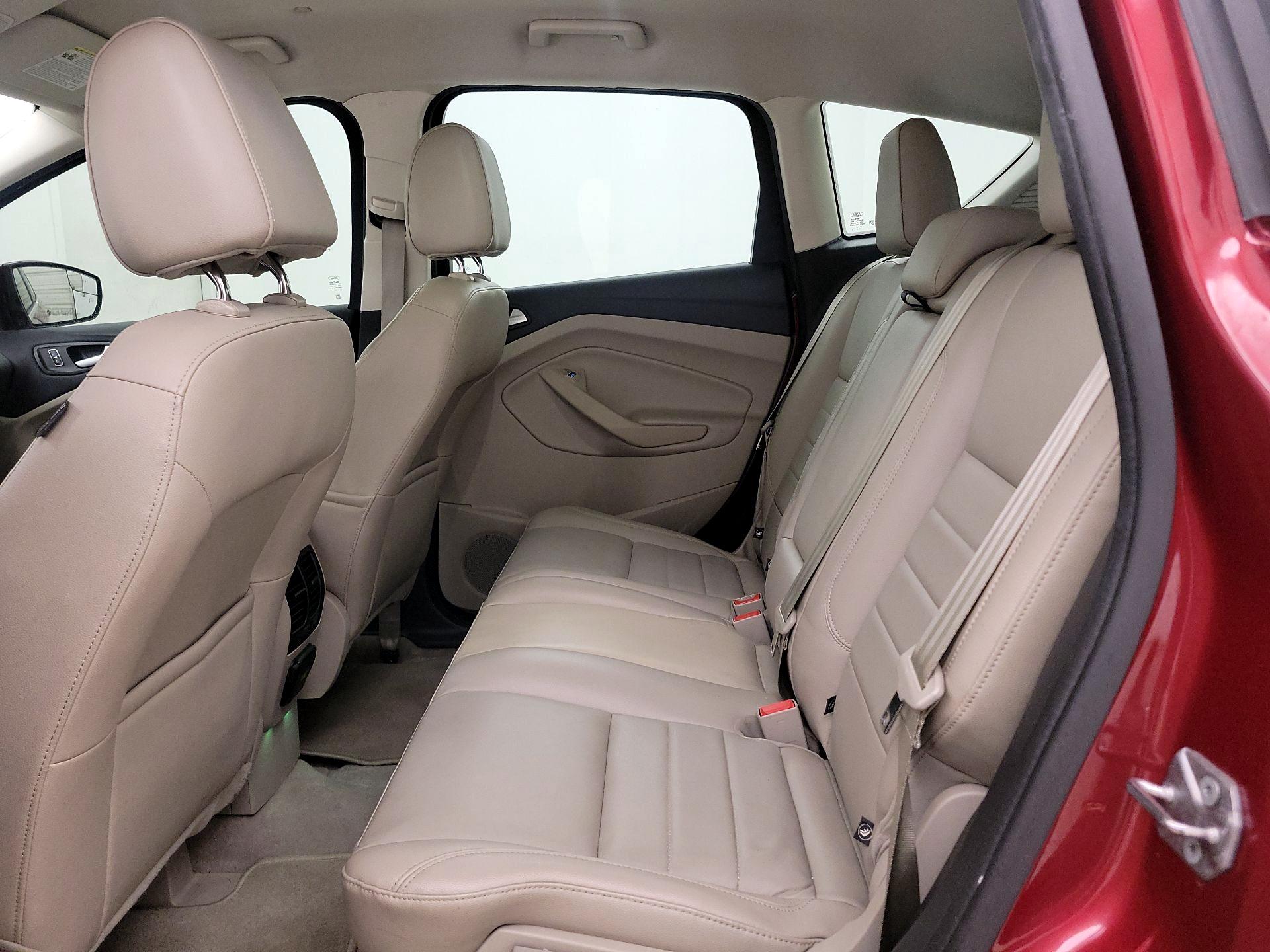 Thumbnail: 2014 Ford C-Max - 18