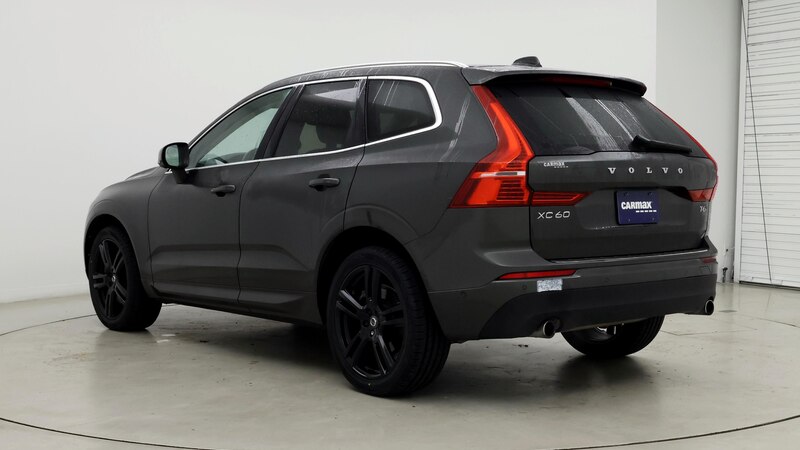 2018 Volvo XC60 T6 Momentum 2