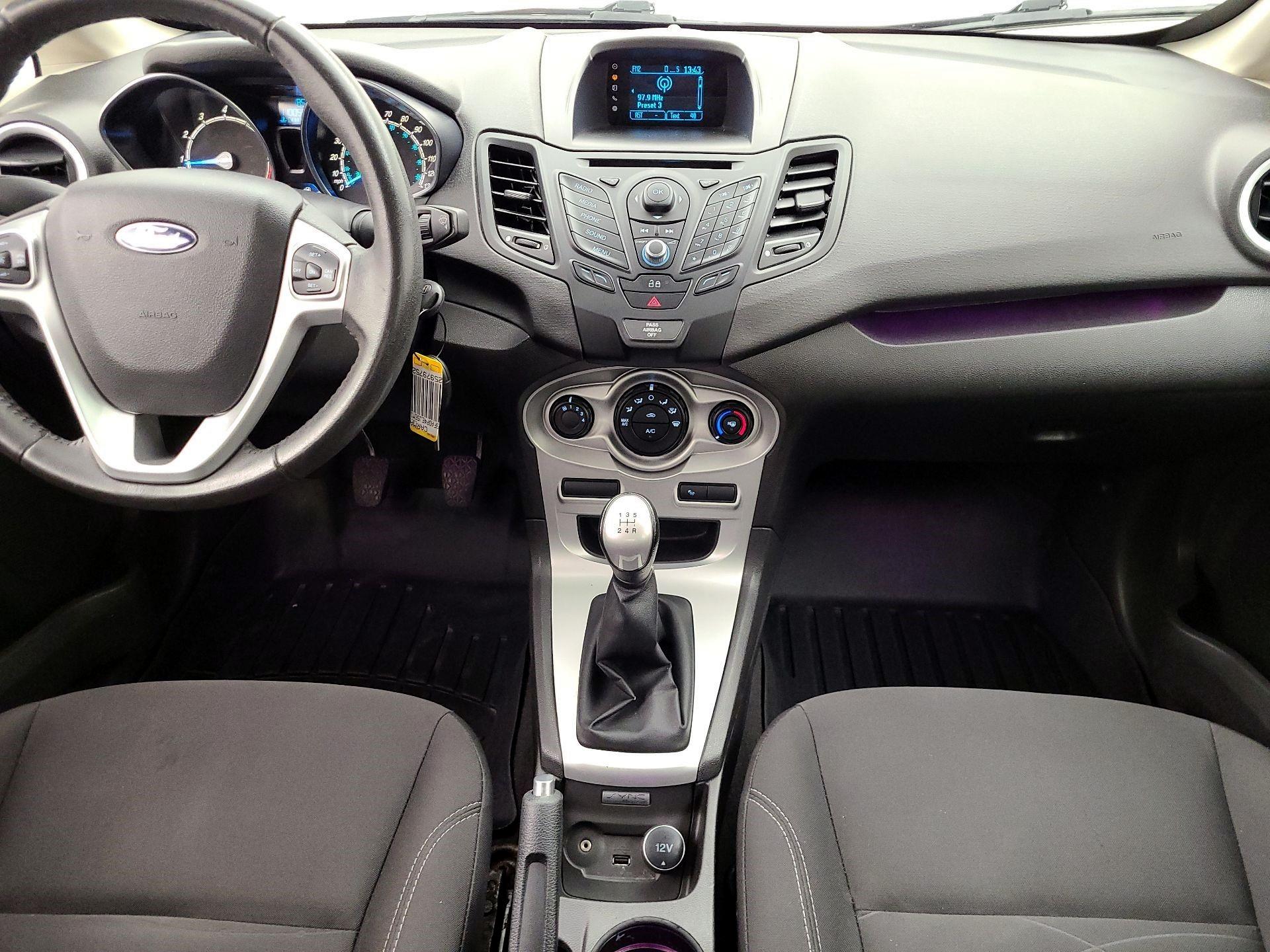 Thumbnail: 2014 Ford Fiesta - 9