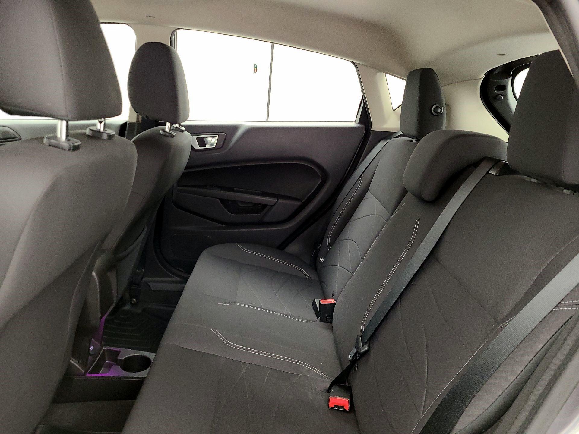 Thumbnail: 2014 Ford Fiesta - 18