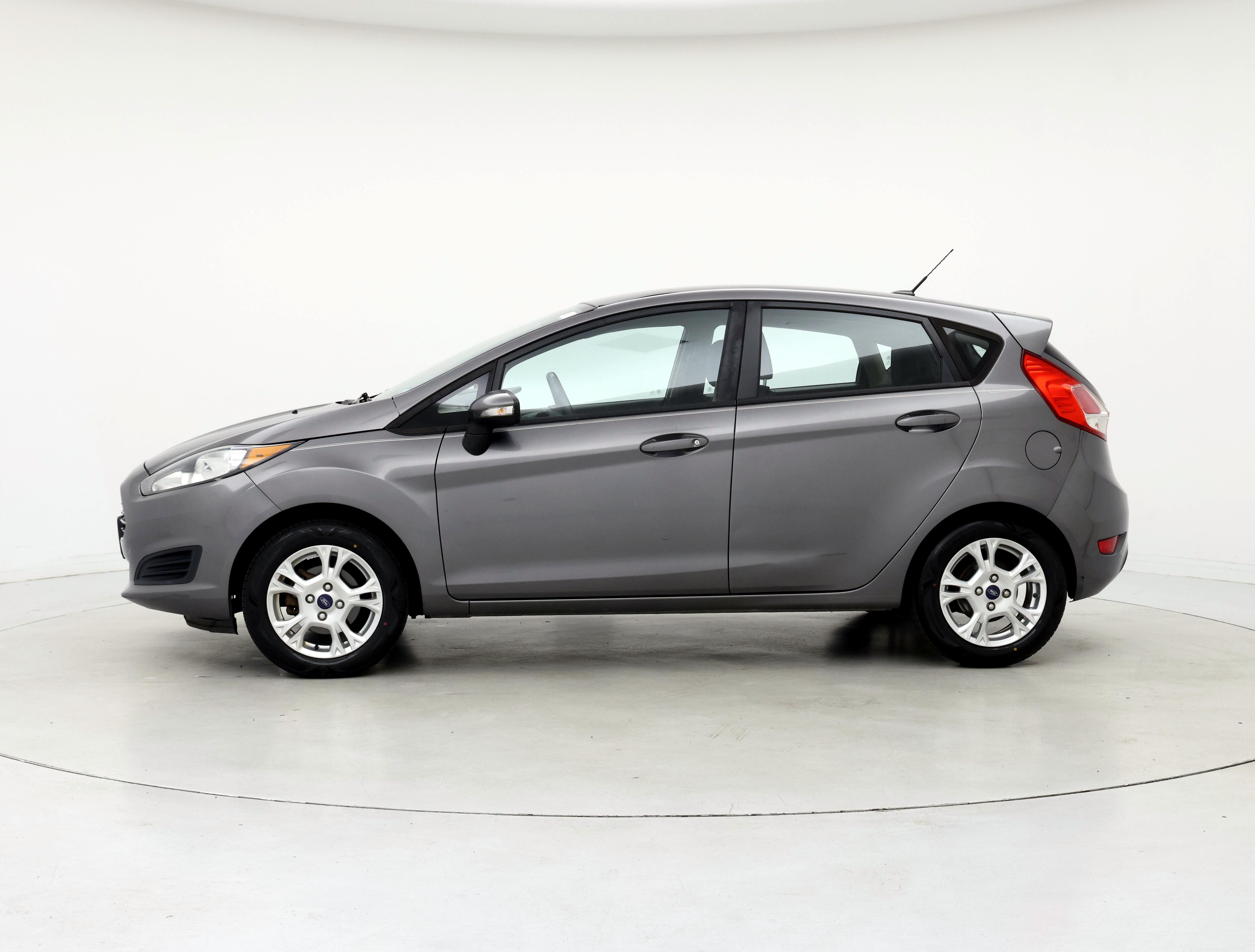 Thumbnail: 2014 Ford Fiesta - 3