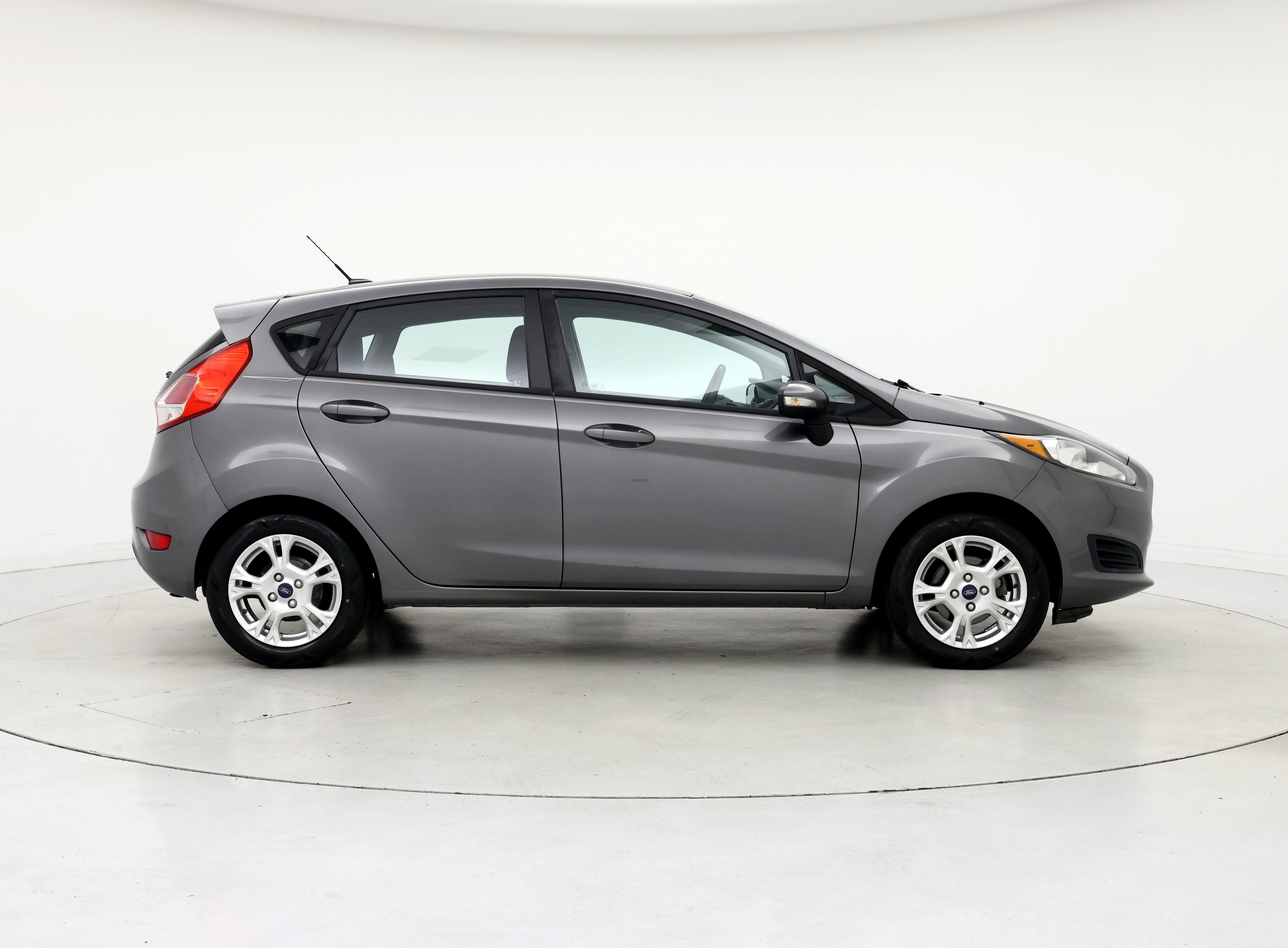 Thumbnail: 2014 Ford Fiesta - 7