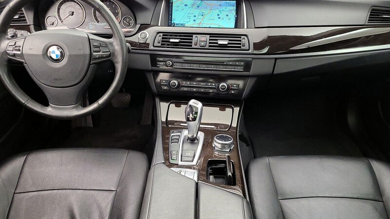 2014 BMW 5 Series 528xi 9