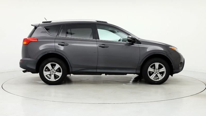 2015 Toyota RAV4 XLE 7