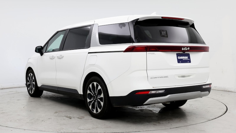 2022 Kia Carnival EX 2