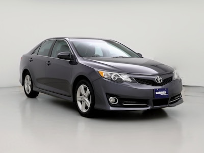 2014 Toyota Camry SE -
                Hartford, CT