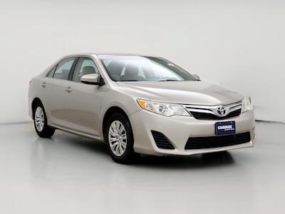 2014 Toyota Camry LE -
                Hartford, CT