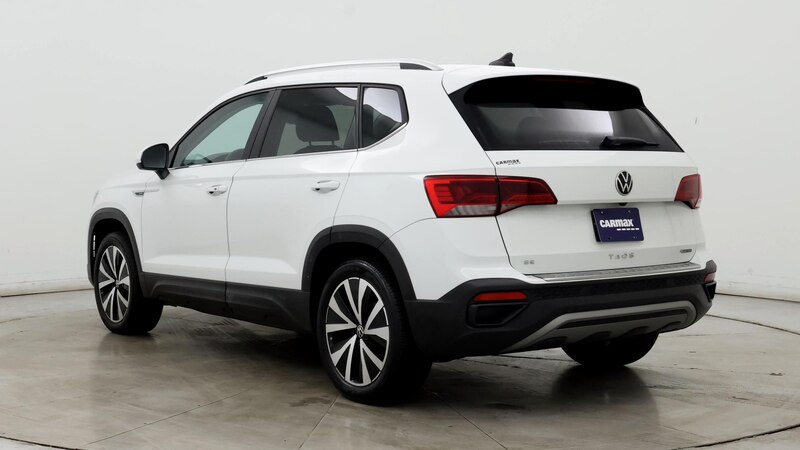 2023 Volkswagen Taos SE 2