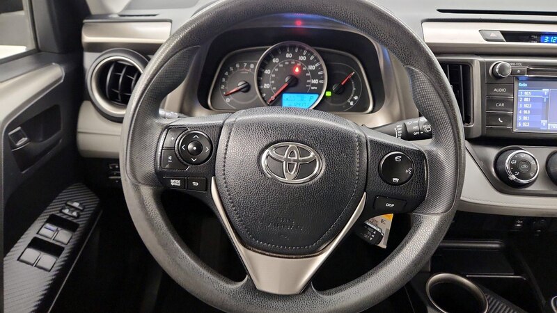 2014 Toyota RAV4 LE 10