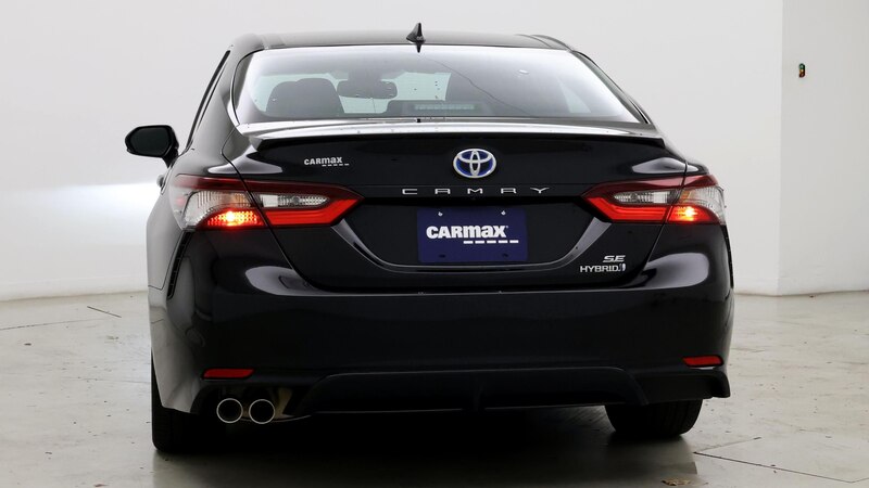 2022 Toyota Camry SE 6