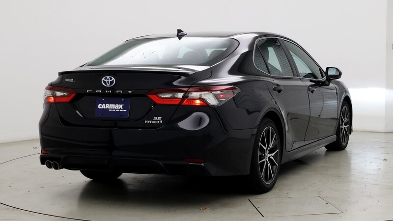 2022 Toyota Camry SE 8