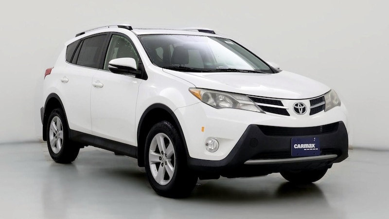 2014 Toyota RAV4 XLE Hero Image