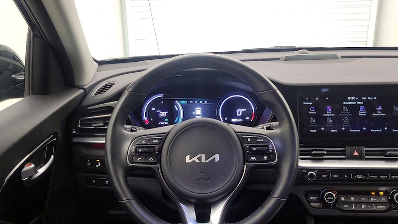 2022 Kia Niro EX Premium 10