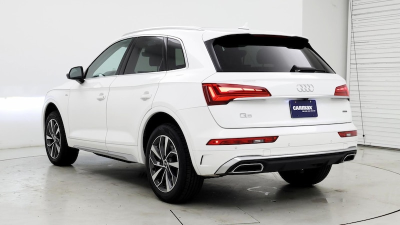 2022 Audi Q5 e Premium 2