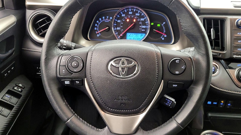 2015 Toyota RAV4 Limited 10