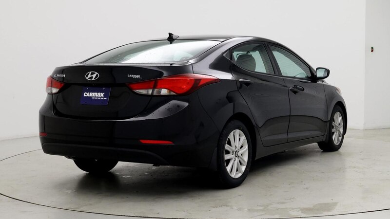 2016 Hyundai Elantra SE 8