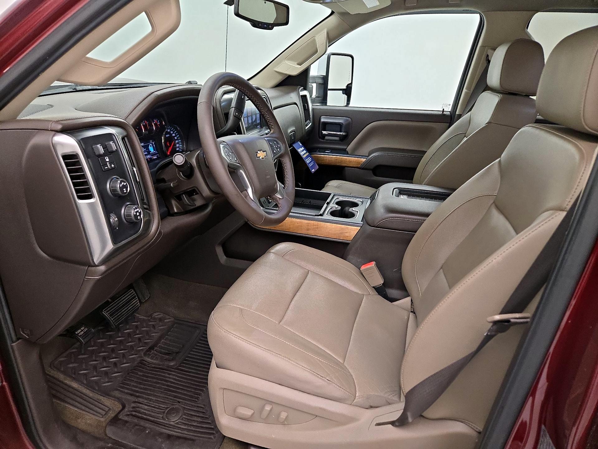 Thumbnail: 2017 Chevrolet Silverado 3500 - 11