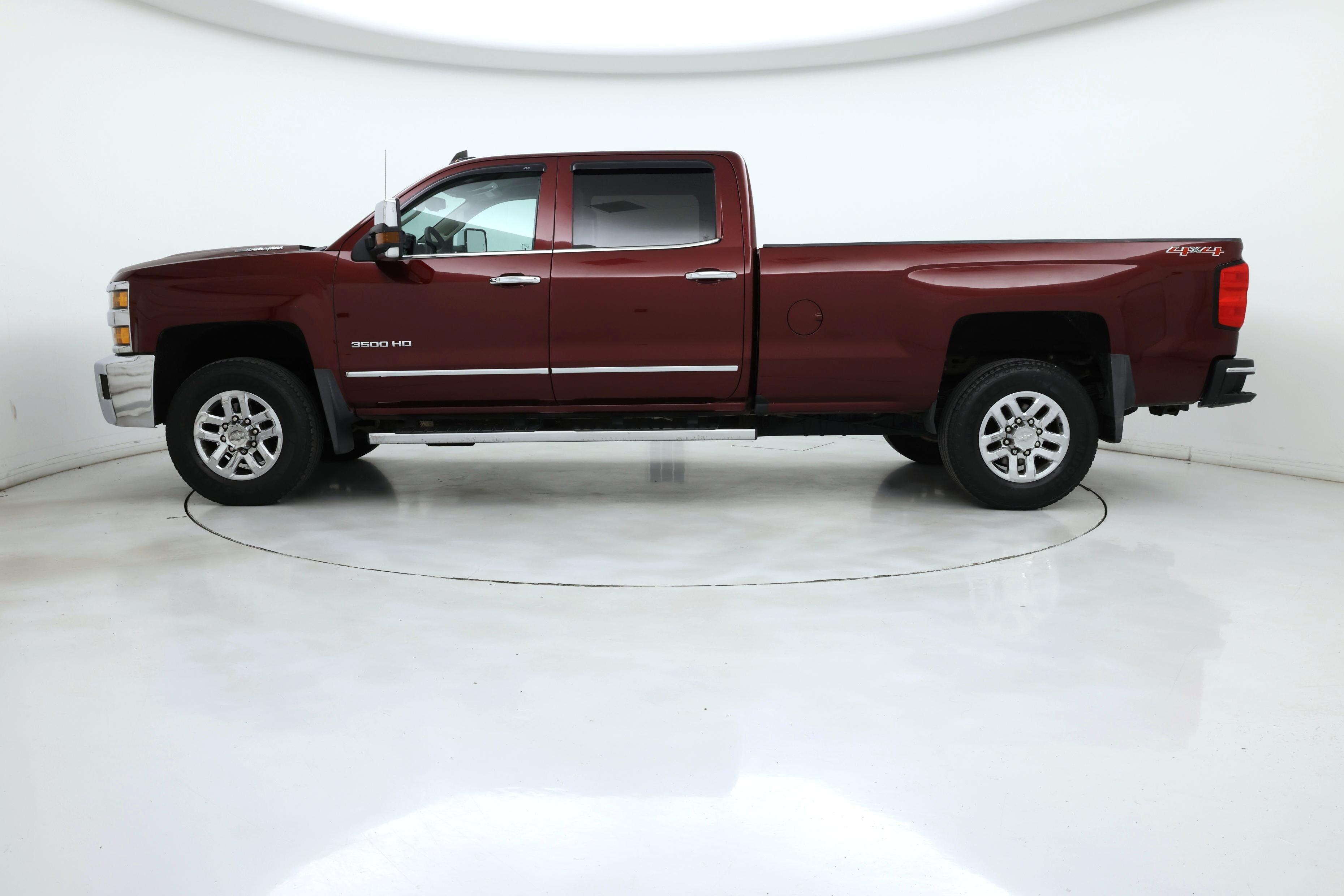 Thumbnail: 2017 Chevrolet Silverado 3500 - 3