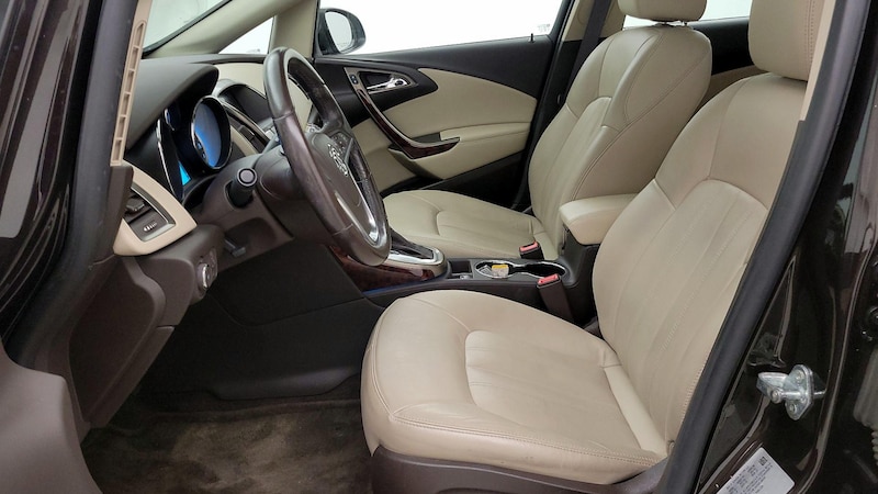 2015 Buick Verano Leather Group 11