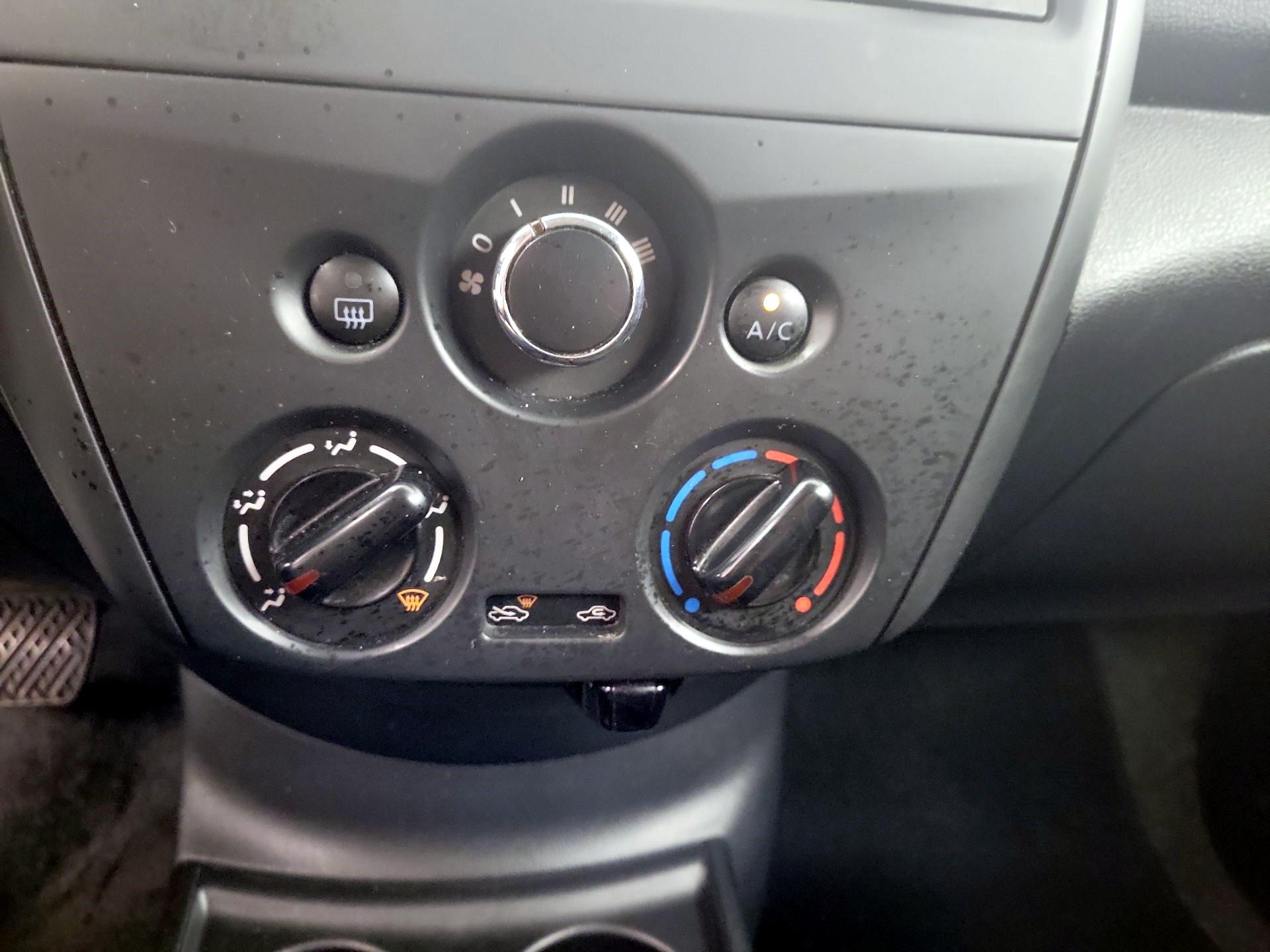 Thumbnail: 2015 Nissan Versa - 13