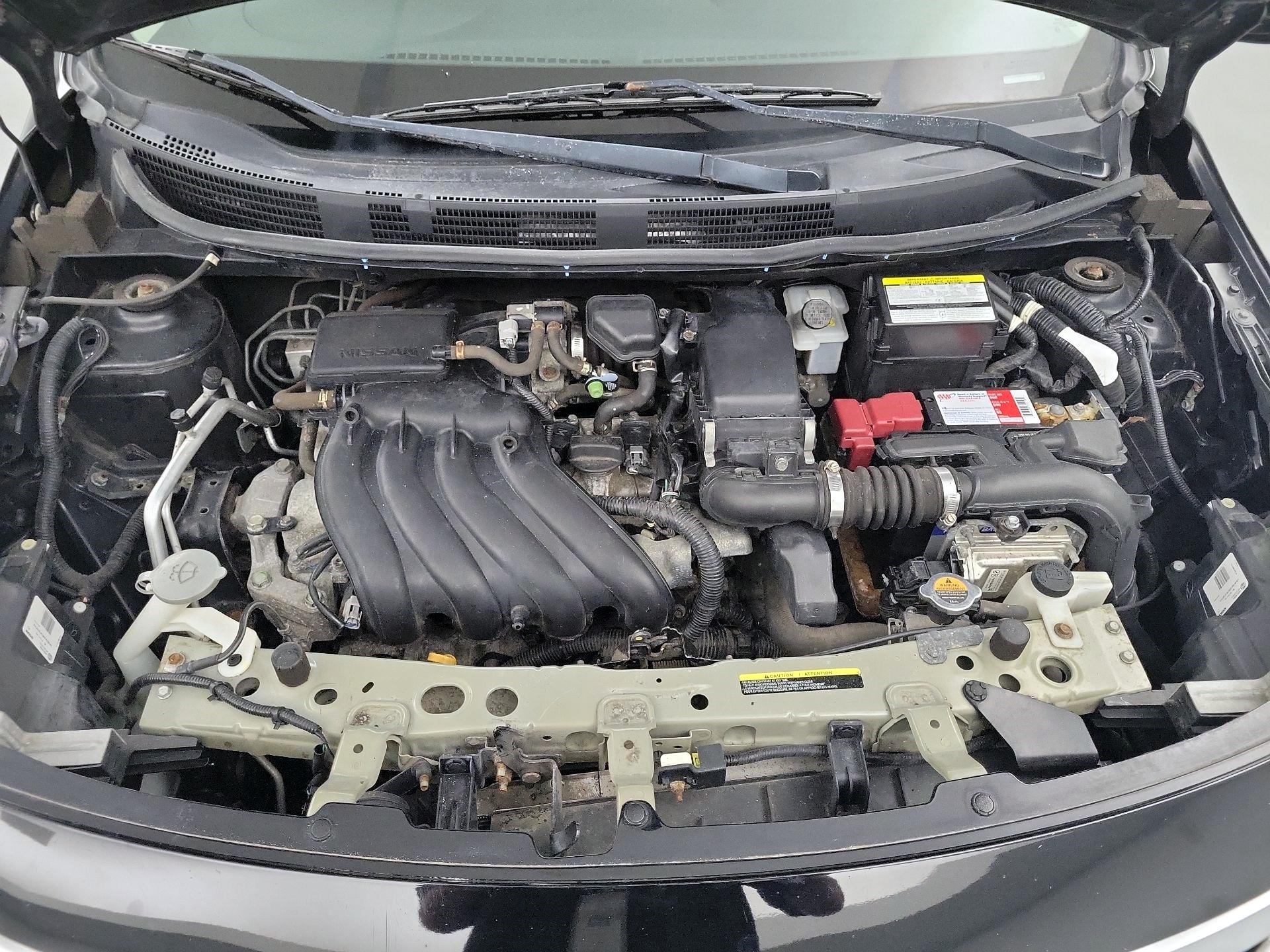 Thumbnail: 2015 Nissan Versa - 18