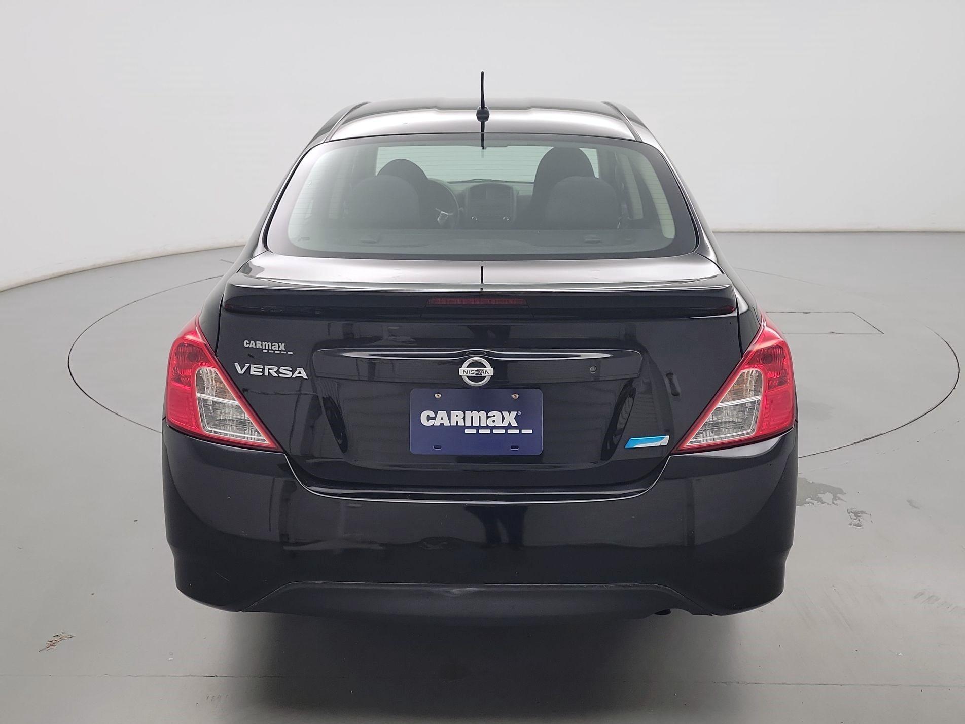 Thumbnail: 2015 Nissan Versa - 6