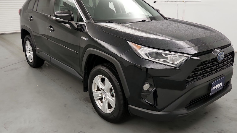 2019 Toyota RAV4 XLE Hero Image