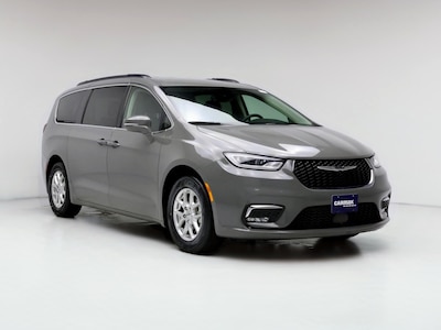 2022 Chrysler Pacifica Touring L -
                San Antonio, TX