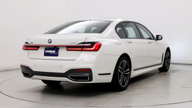 2020 BMW 7 Series 740i xDrive 8