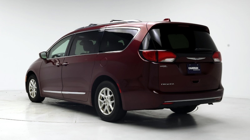 2020 Chrysler Pacifica Touring L 2