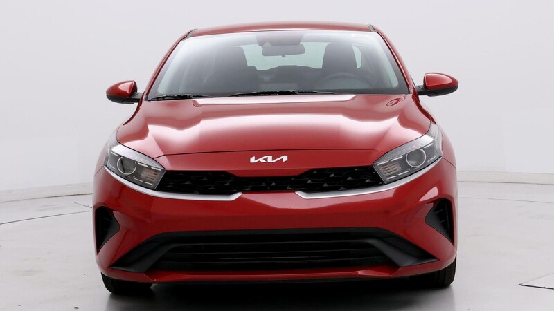 2023 Kia Forte LXS 5