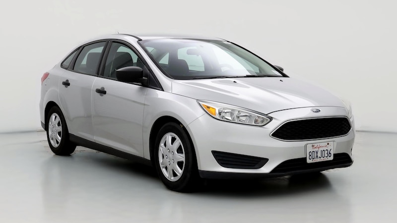 2016 Ford Focus S Hero Image