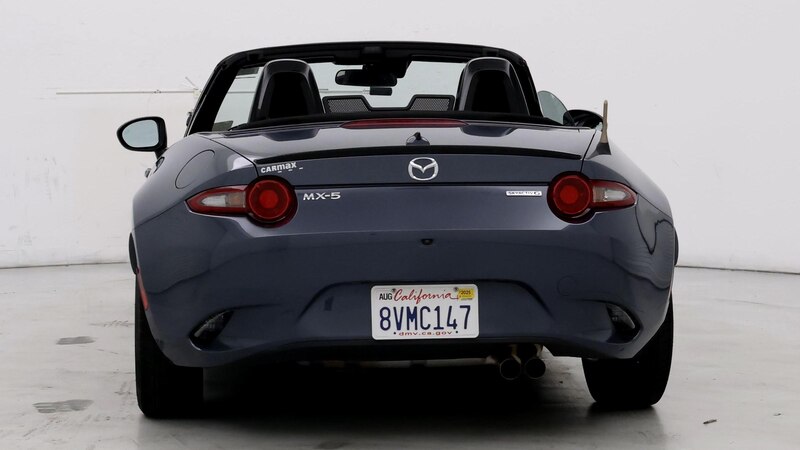 2020 Mazda MX-5 Miata Club 6