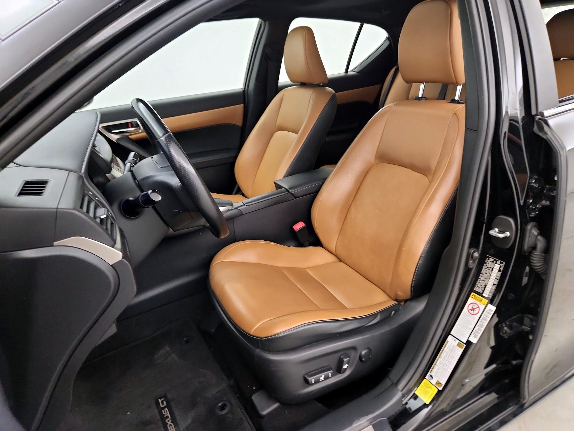 Thumbnail: 2014 Lexus CT - 11