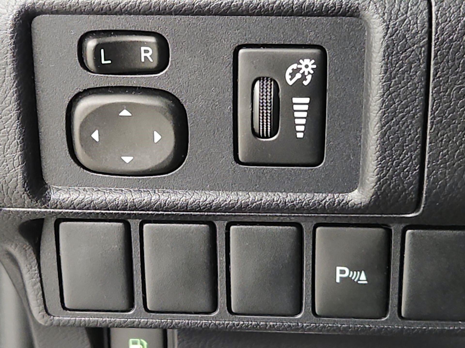 Thumbnail: 2014 Lexus CT - 13