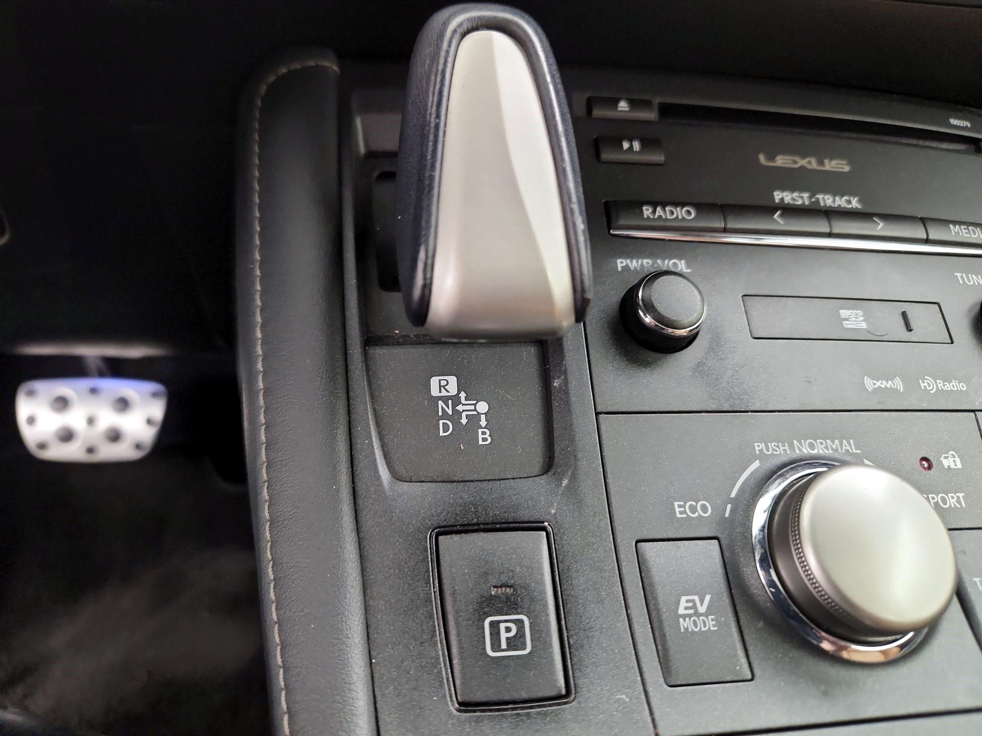 Thumbnail: 2014 Lexus CT - 18