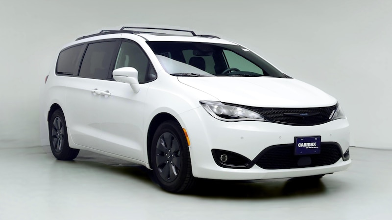 2020 Chrysler Pacifica Hybrid Limited Hero Image