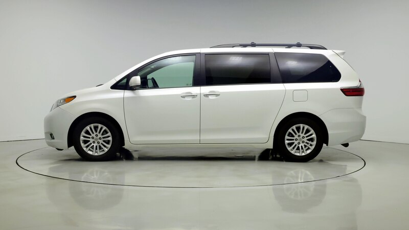 2016 Toyota Sienna XLE Premium 3