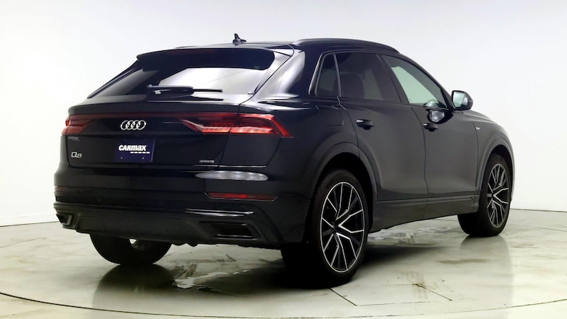 2021 Audi Q8 Premium Plus 8