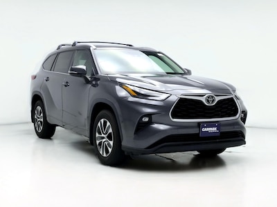 2022 Toyota Highlander XLE -
                Cool Springs, TN