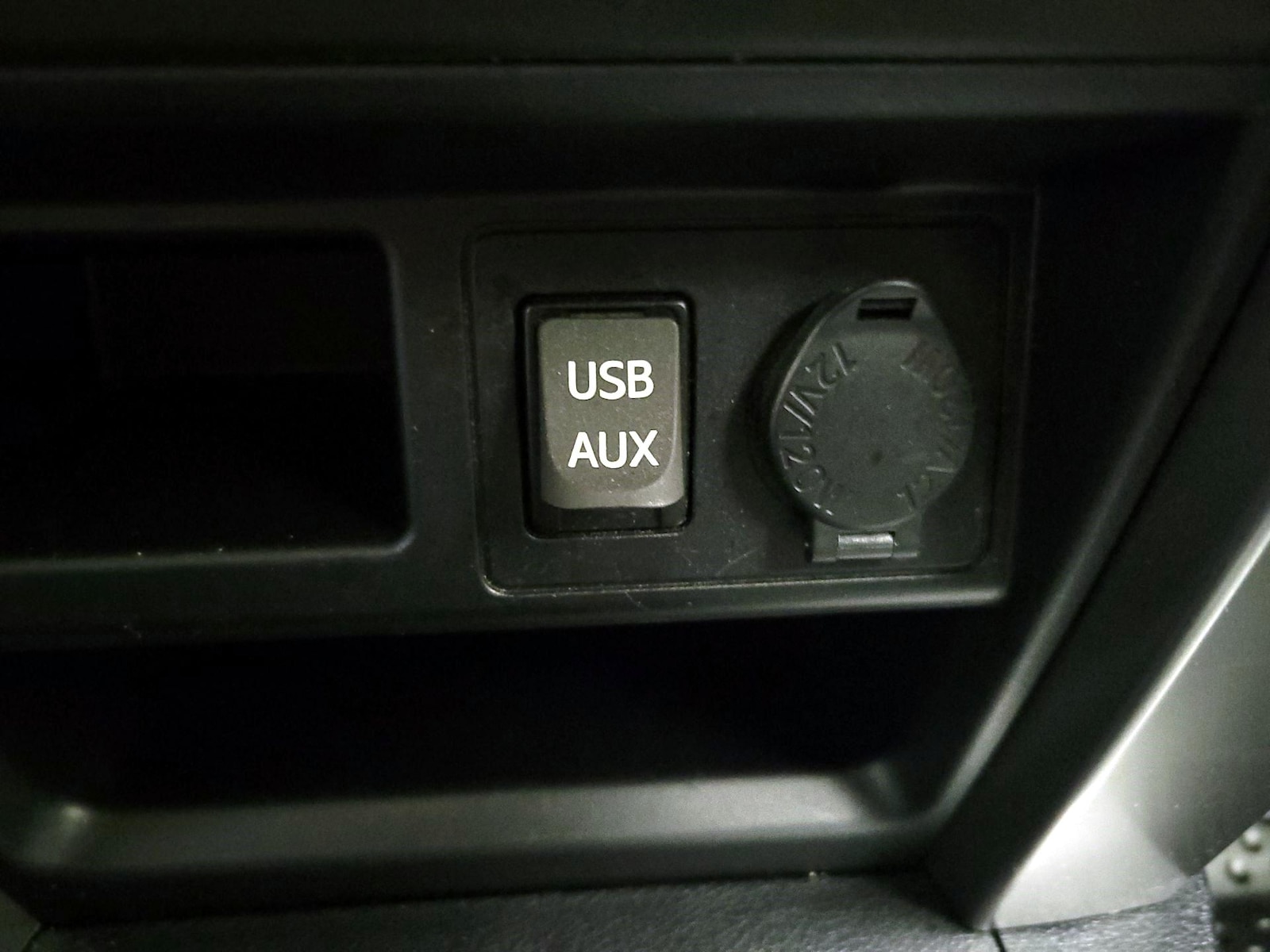 2019 Toyota 4Runner SR5 - Photo 20