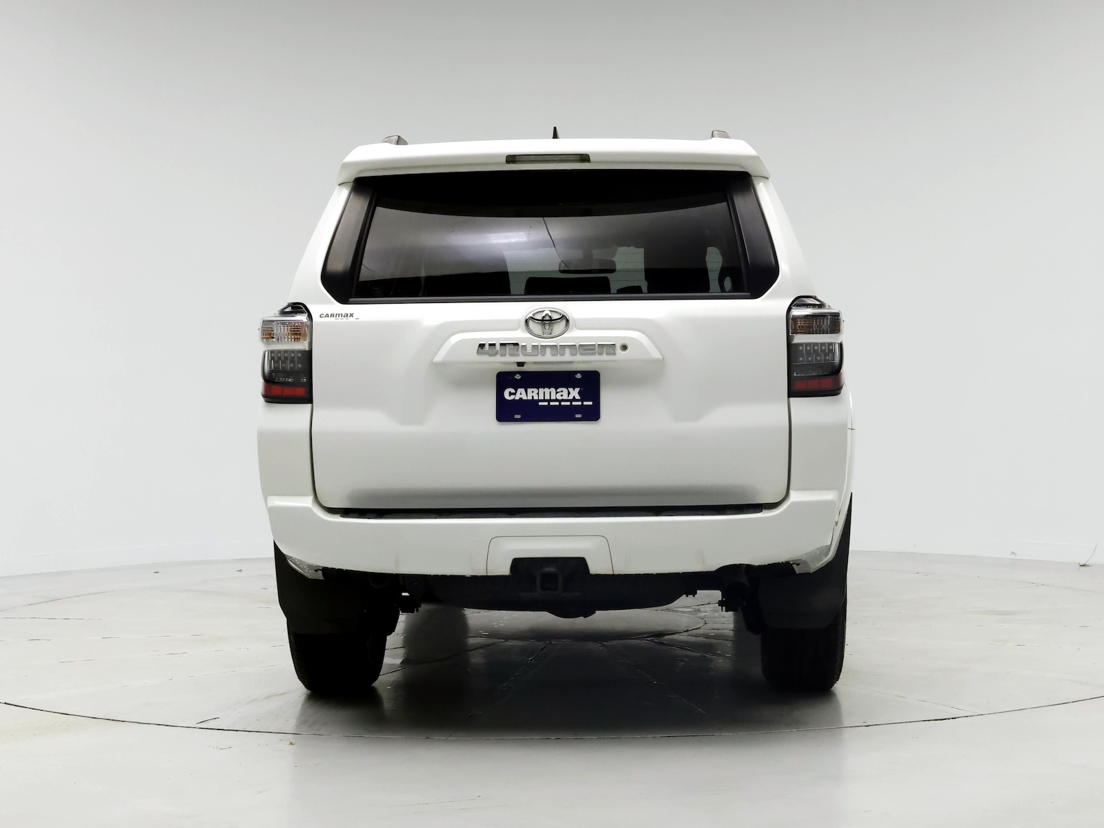 2019 Toyota 4Runner SR5 - Photo 7